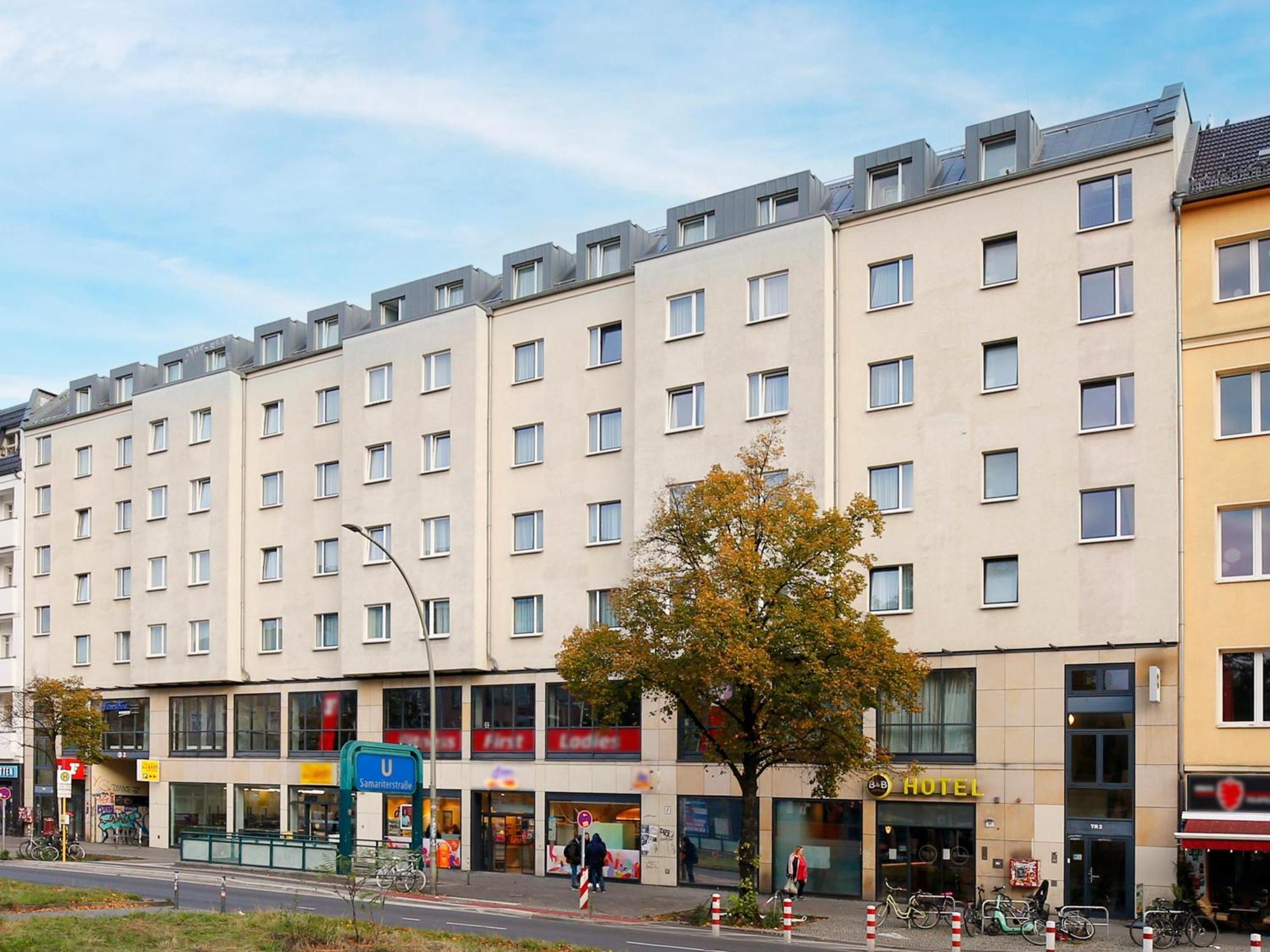 B&B Hotel Berlin City-Ost Екстер'єр фото