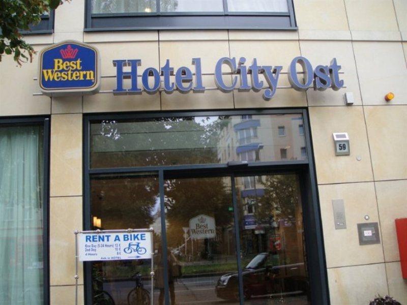 B&B Hotel Berlin City-Ost Екстер'єр фото